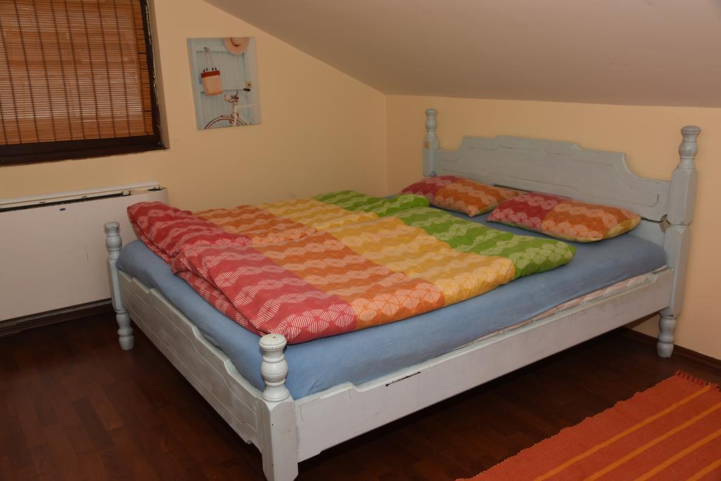 Hostel Bed N Beer Белград Екстер'єр фото