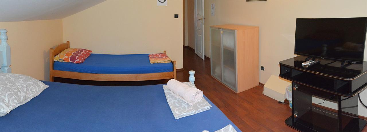 Hostel Bed N Beer Белград Екстер'єр фото